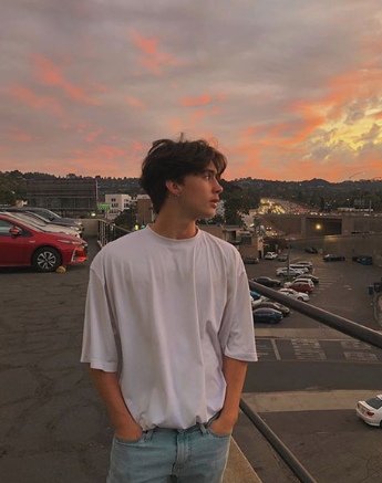 <strong>Javier R</strong>